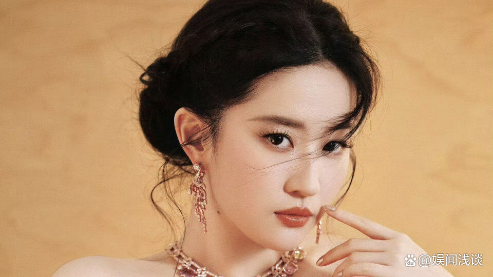 ayx-表现优异首场状态出色，西班牙队观众沸腾！，莎拉波娃重返赛场气势如虹延续(西蒙尼10年马竞生涯)