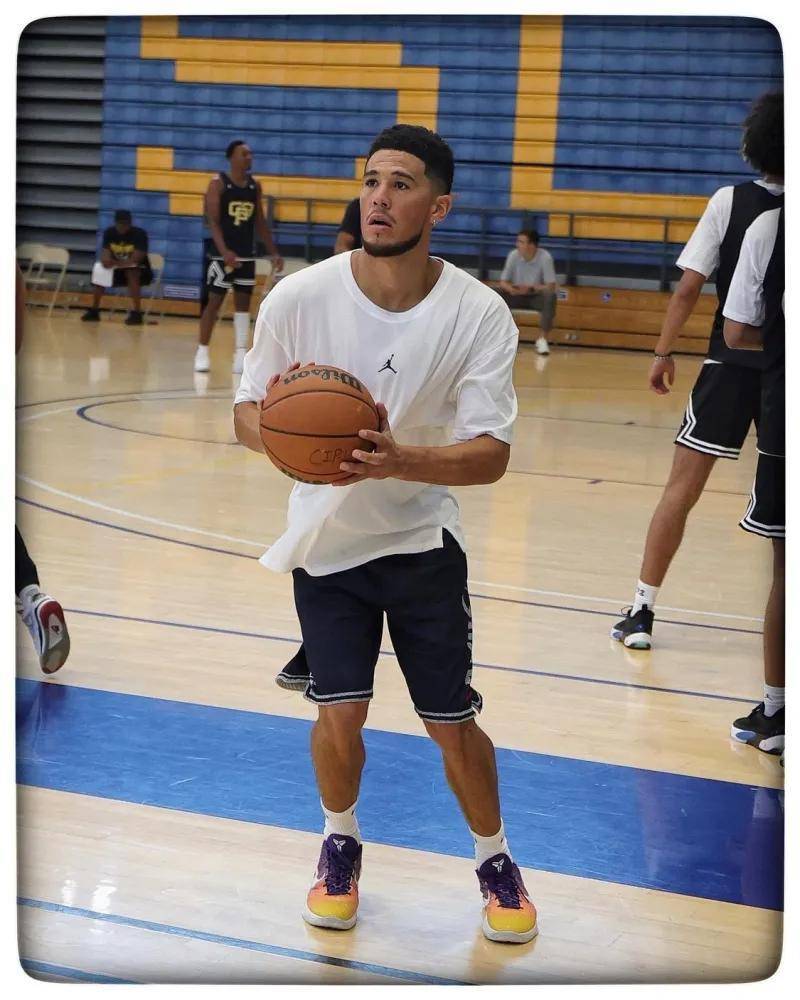 NBA季后赛倒计时；里尔加时末段更衣室发声；细节引发关注；目标明确；年轻球员得到机会的简单介绍