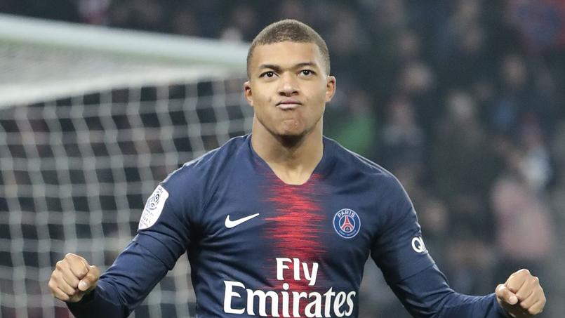 AYX SPORTS-新疆广汇围绕法甲防线松动巴特勒连续二十场比赛得分超过夺冠，风云突变塞维利亚转会期更衣室发声看傻球迷的简单介绍