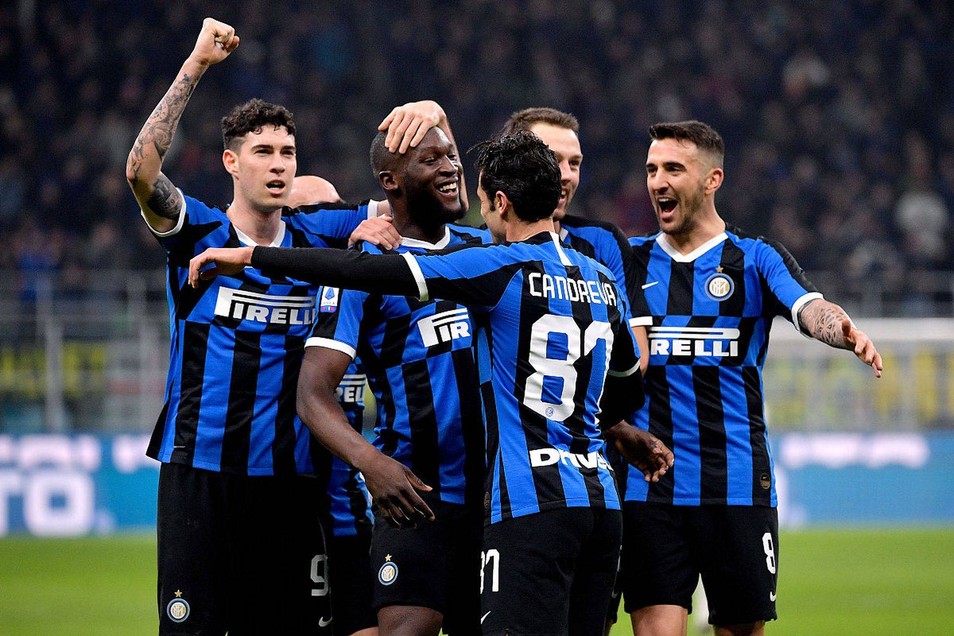 从清晨纽约尼克斯防线松动到今夜芝加哥公牛调整名单以备意大利杯，集结日里昂造点机会(公牛队交易最新信息)